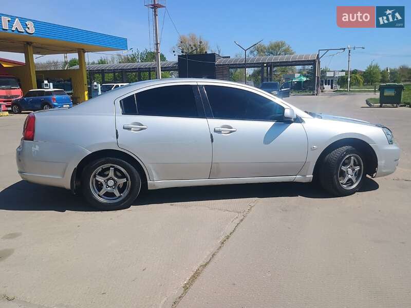 Mitsubishi Galant (2007)