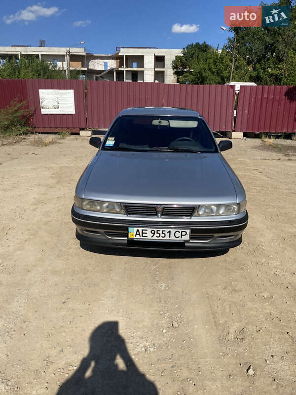 Mitsubishi Galant (1991)