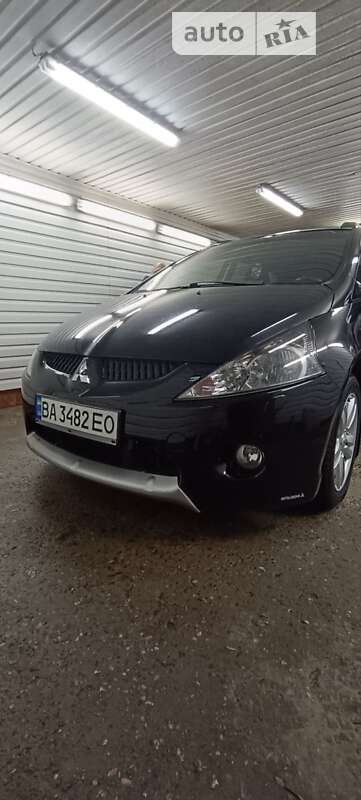 Mitsubishi Grandis (2008)
