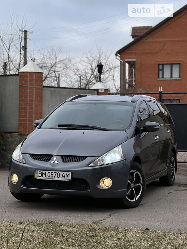Mitsubishi Grandis (2008)