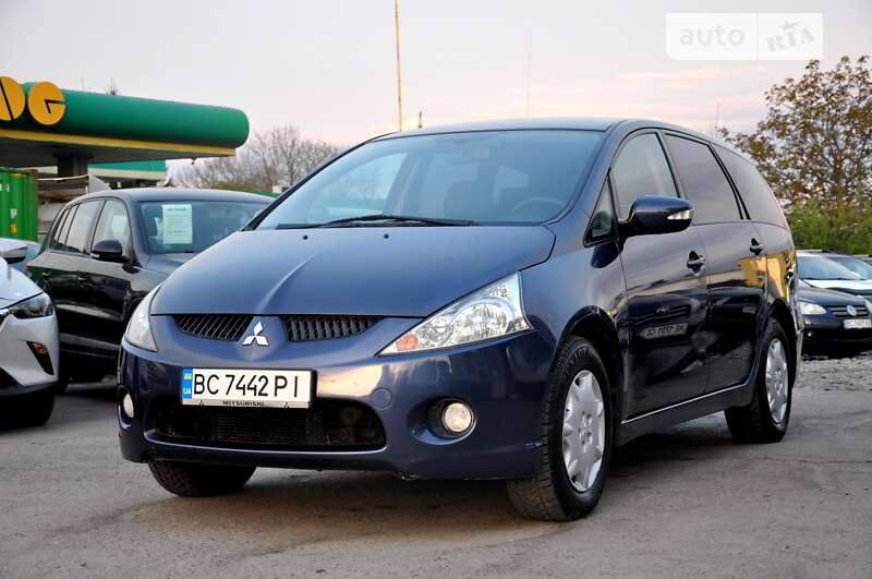 Mitsubishi Grandis (2006)