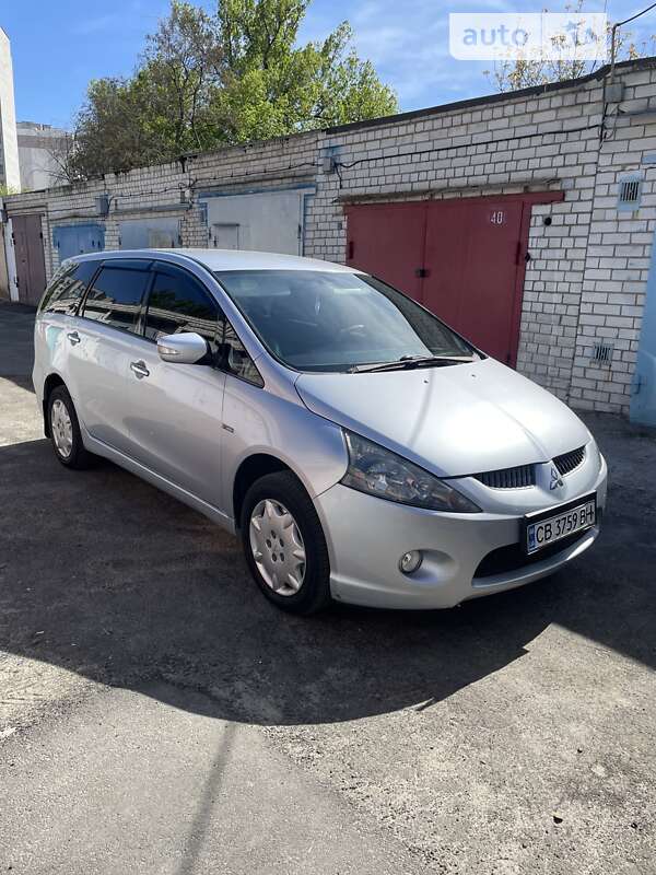 Mitsubishi Grandis (2006)