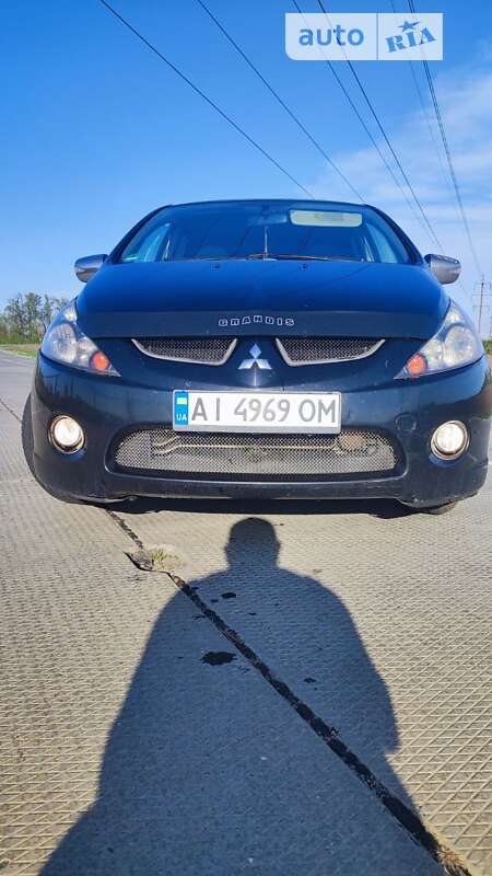 Mitsubishi Grandis (2004)