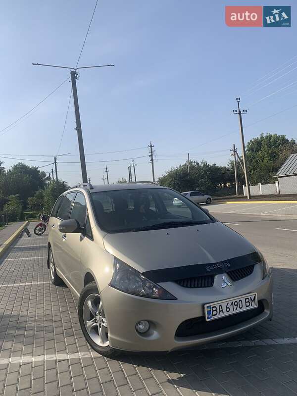 Mitsubishi Grandis (2006)