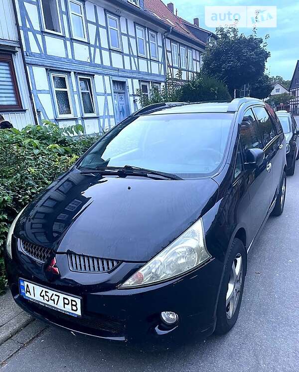Mitsubishi Grandis (2008)