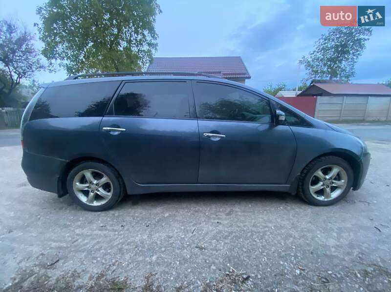 Mitsubishi Grandis (2006)