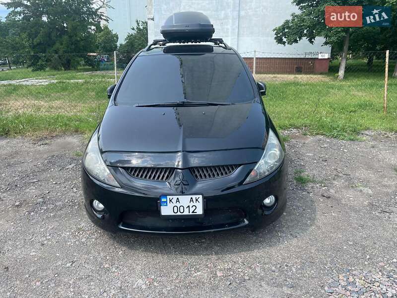 Mitsubishi Grandis (2007)