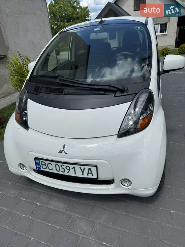 Mitsubishi I-miev (2012)