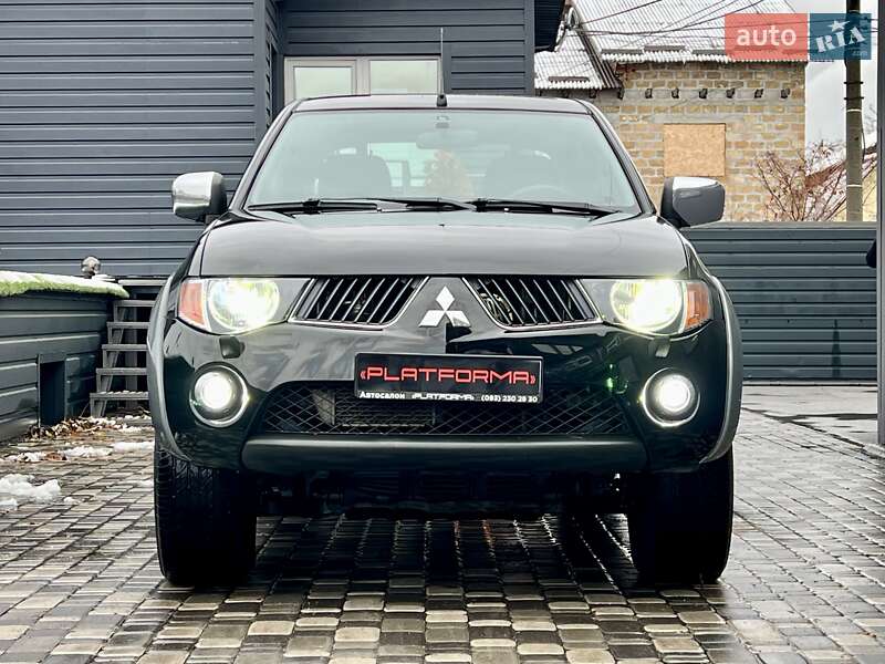 Mitsubishi L 200 (2009)