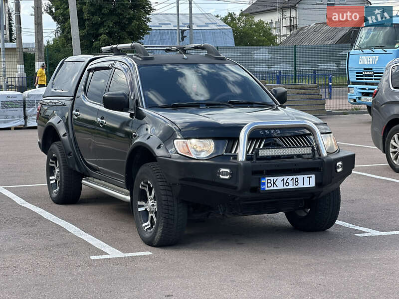 Mitsubishi L 200 (2007)