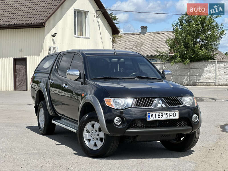 Mitsubishi L 200 (2008)