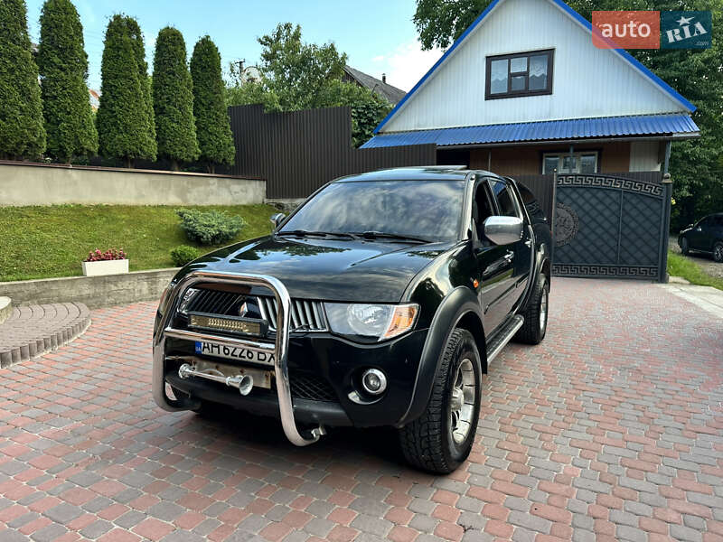 Mitsubishi L 200 (2008)