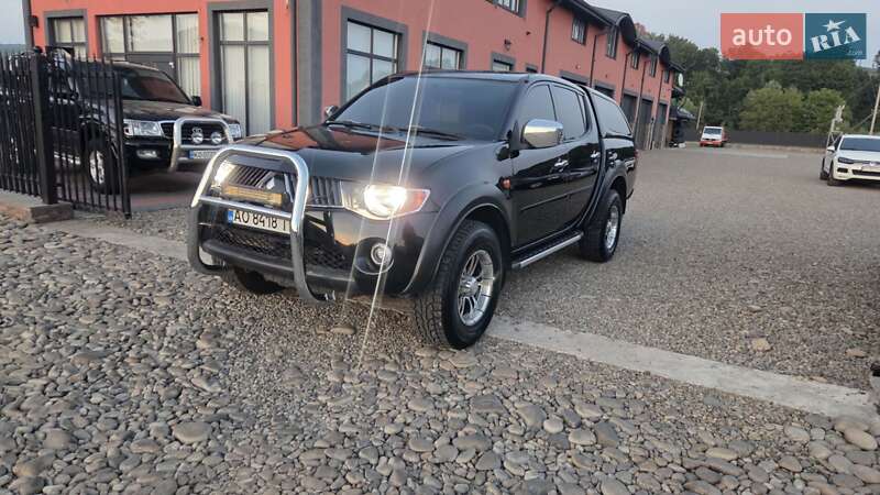 Mitsubishi L 200 (2008)