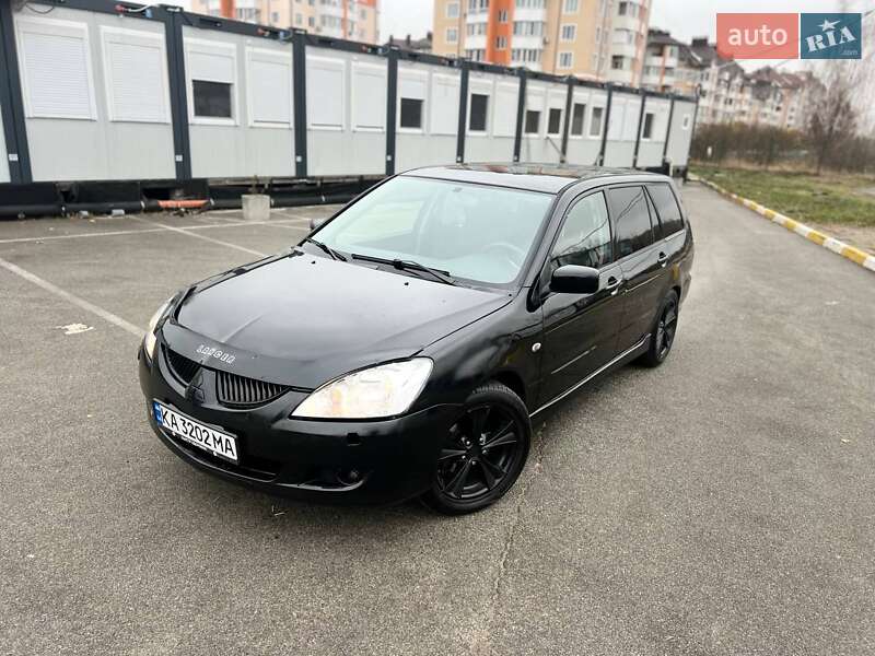 Mitsubishi Lancer (2004)