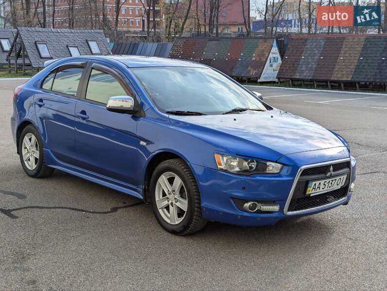 Mitsubishi Lancer (2009)