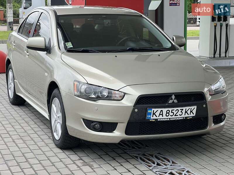 Mitsubishi Lancer (2009)