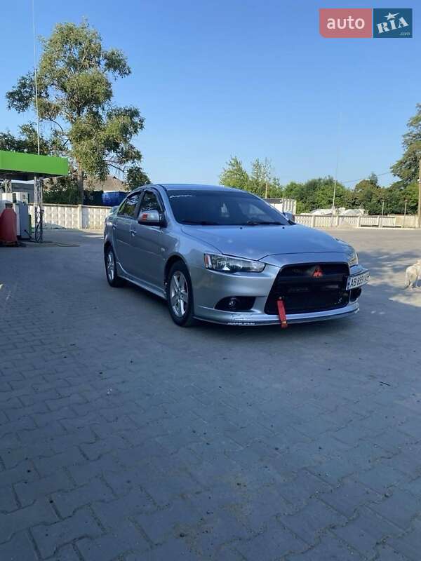 Mitsubishi Lancer (2008)