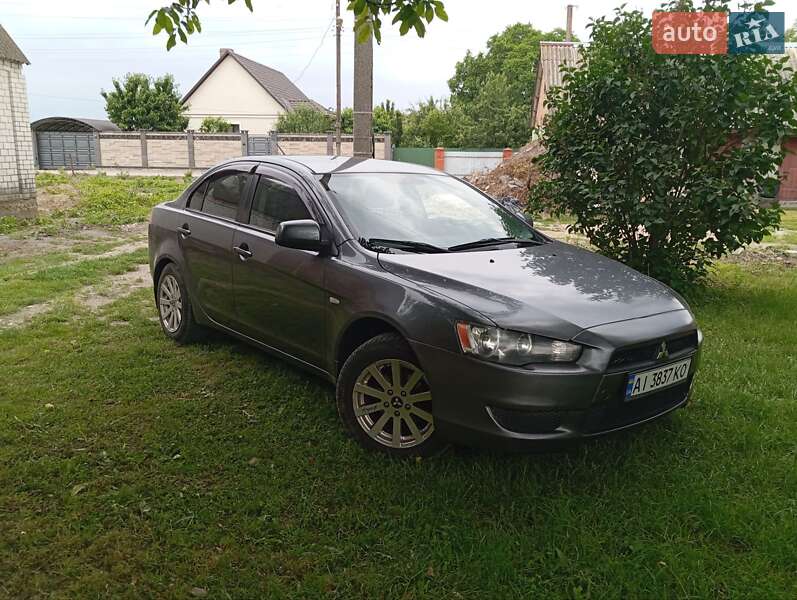 Mitsubishi Lancer (2009)