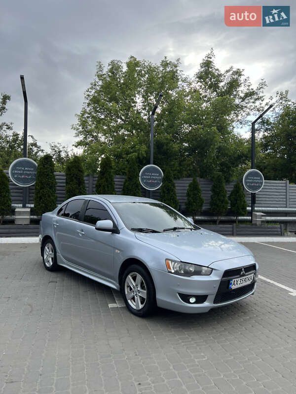 Mitsubishi Lancer (2008)