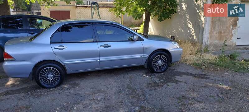 Mitsubishi Lancer (2008)