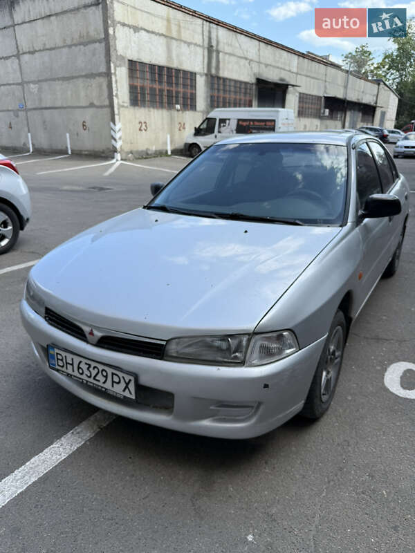 Mitsubishi Lancer (1996)