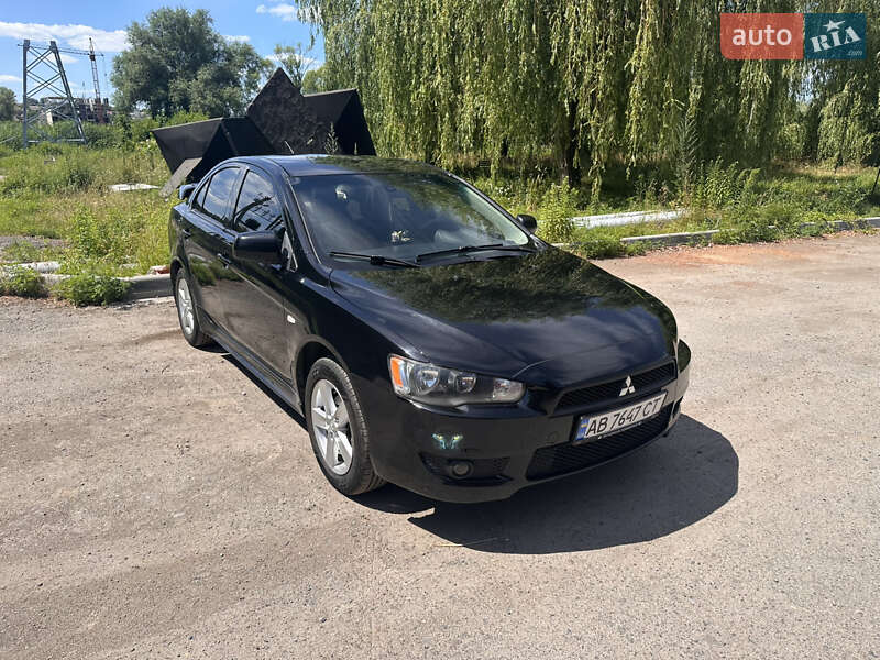 Mitsubishi Lancer (2009)