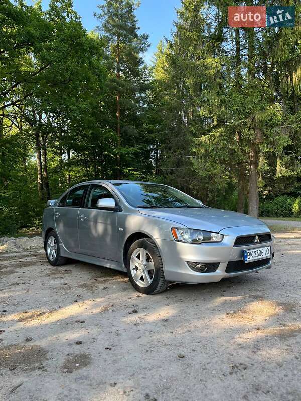 Mitsubishi Lancer (2008)