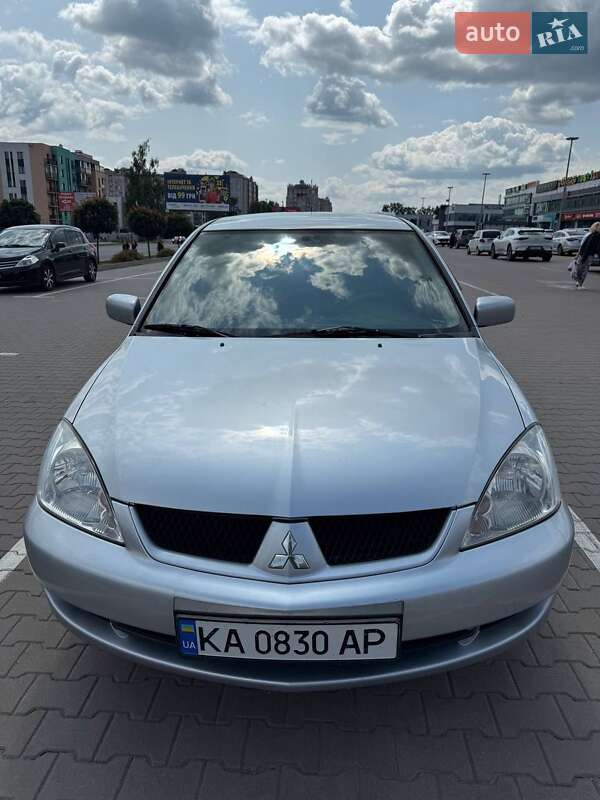 Mitsubishi Lancer (2011)