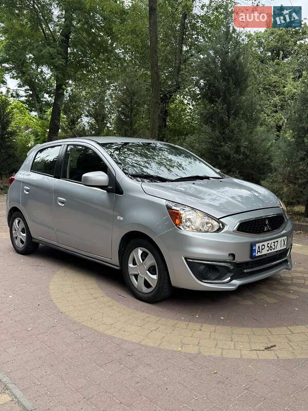 Mitsubishi Mirage (2017)