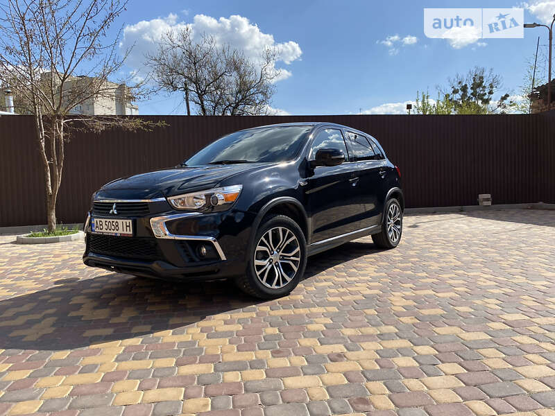 Mitsubishi Outlander sport (2019)