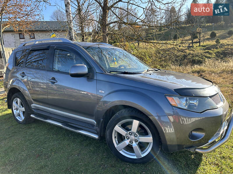 Mitsubishi Outlander xl (2009)