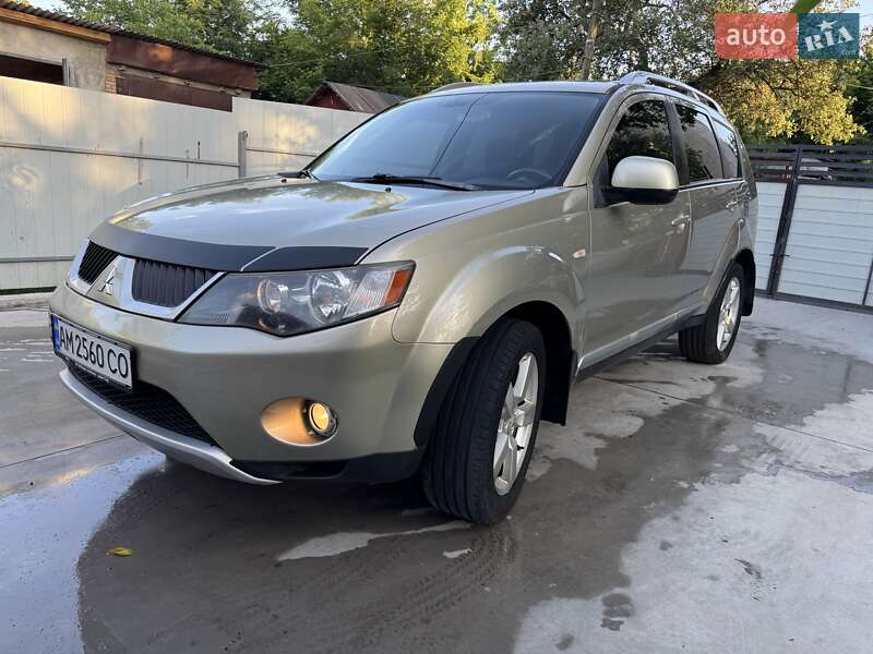 Mitsubishi Outlander xl (2008)