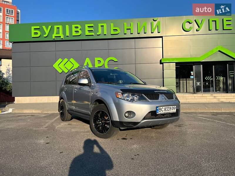Mitsubishi Outlander xl (2008)