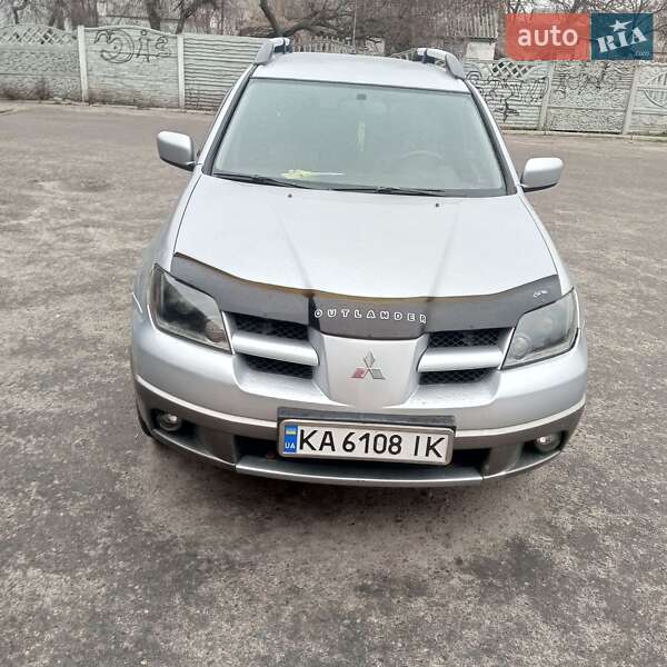 Mitsubishi Outlander (2004)