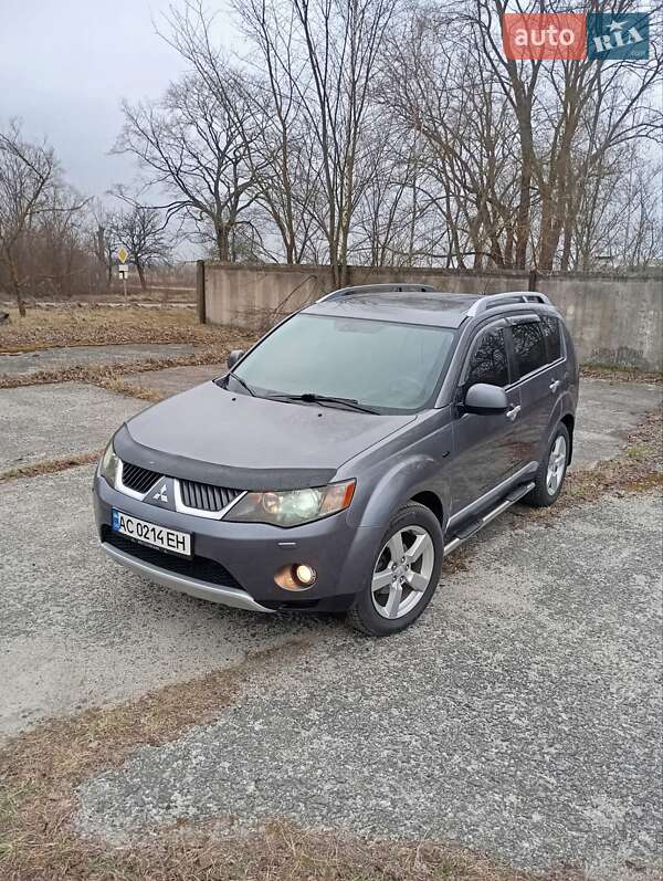 Mitsubishi Outlander (2008)