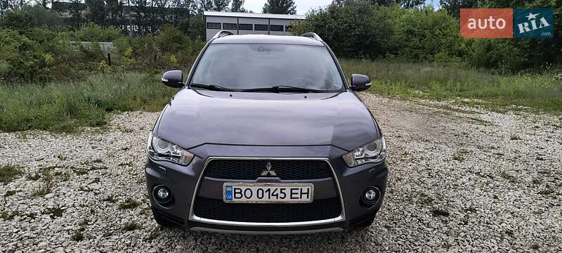 Mitsubishi Outlander (2010)