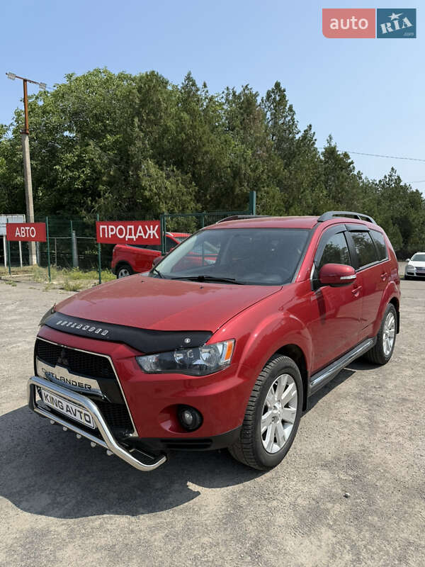 Mitsubishi Outlander (2013)