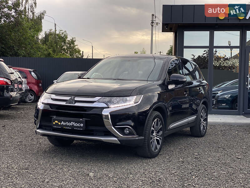 Mitsubishi Outlander (2018)