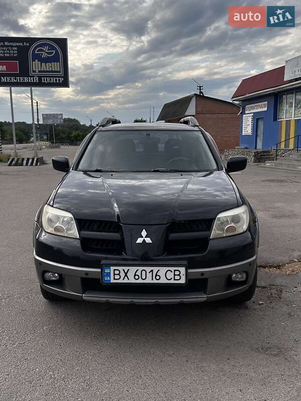 Mitsubishi Outlander (2006)