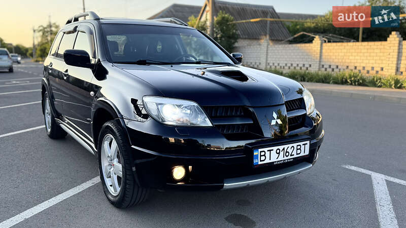 Mitsubishi Outlander (2006)