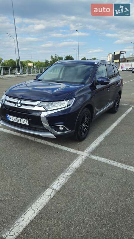 Mitsubishi Outlander (2018)