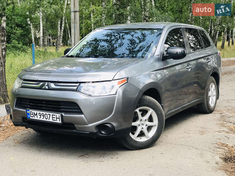 Mitsubishi Outlander (2013)