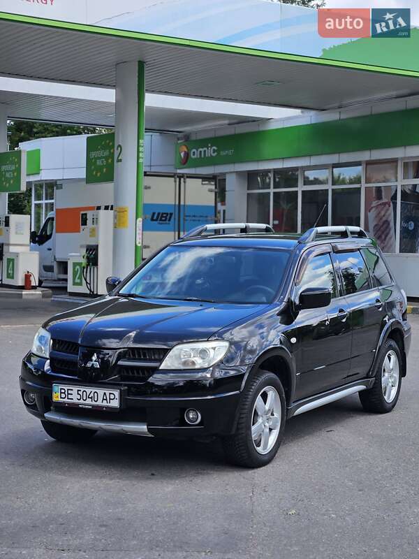 Mitsubishi Outlander (2007)