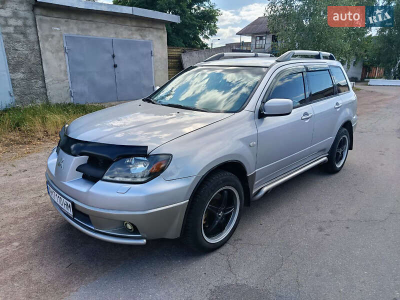 Mitsubishi Outlander (2003)