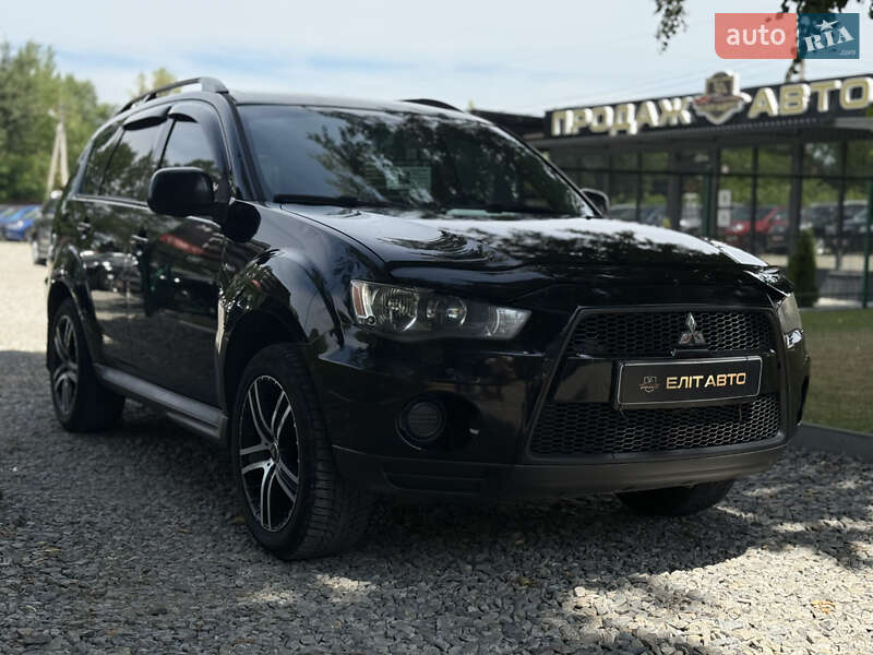 Mitsubishi Outlander (2012)