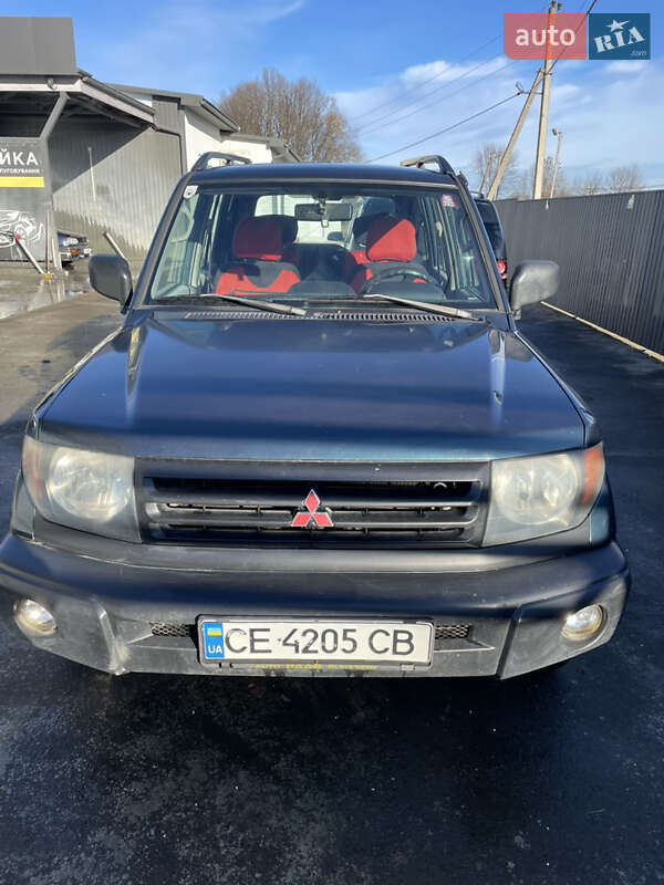 Mitsubishi Pajero pinin (2002)