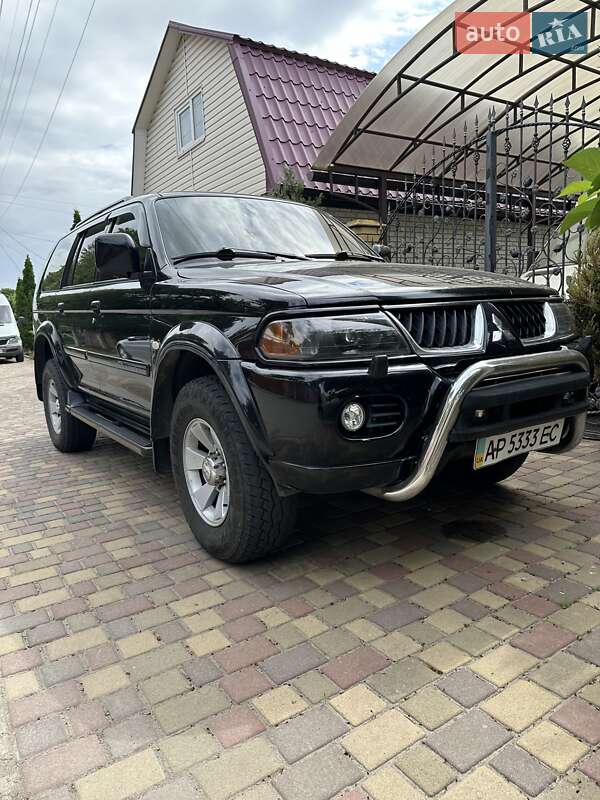 Mitsubishi Pajero sport (2006)