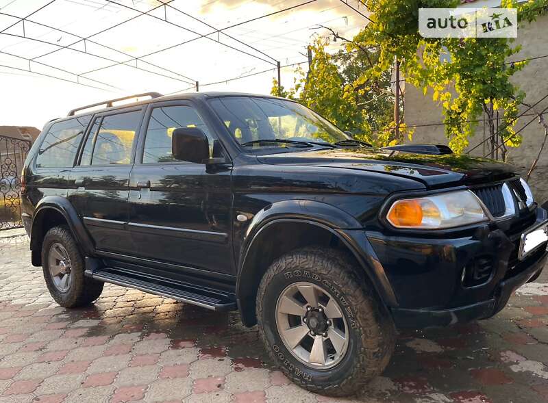 Mitsubishi Pajero sport (2008)