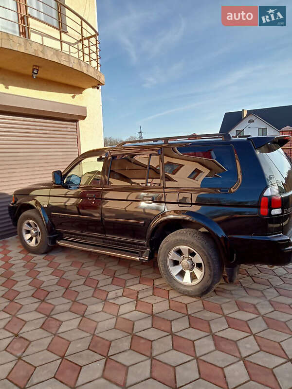 Mitsubishi Pajero sport (2006)