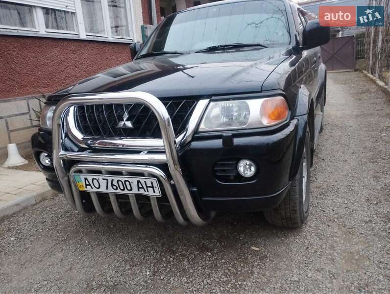 Mitsubishi Pajero sport (2007)